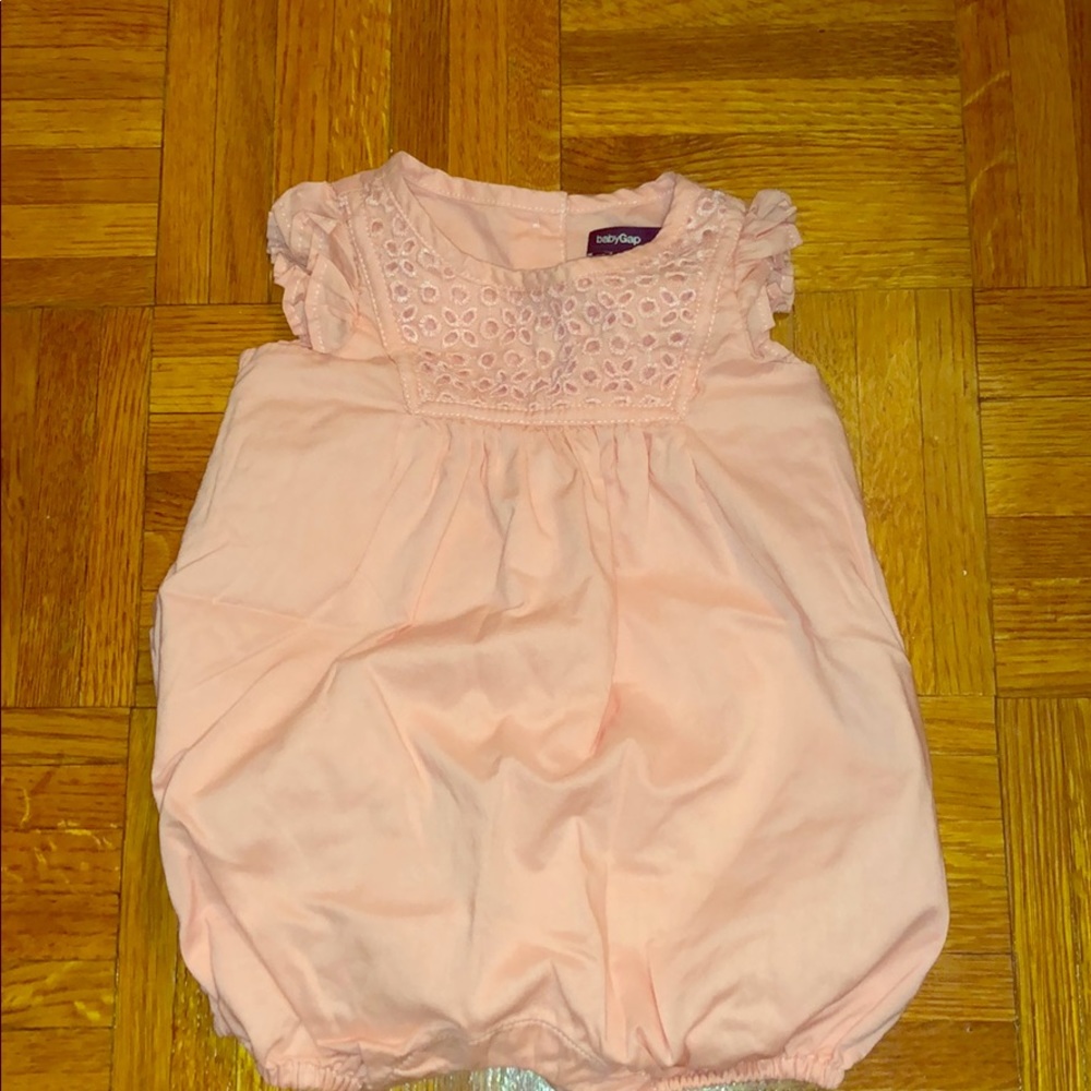 Gap romper